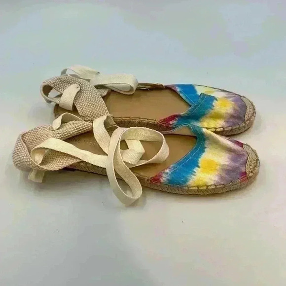 Nine West espadrille sandal, cloth upper- Size 9 - Picture 4 of 6